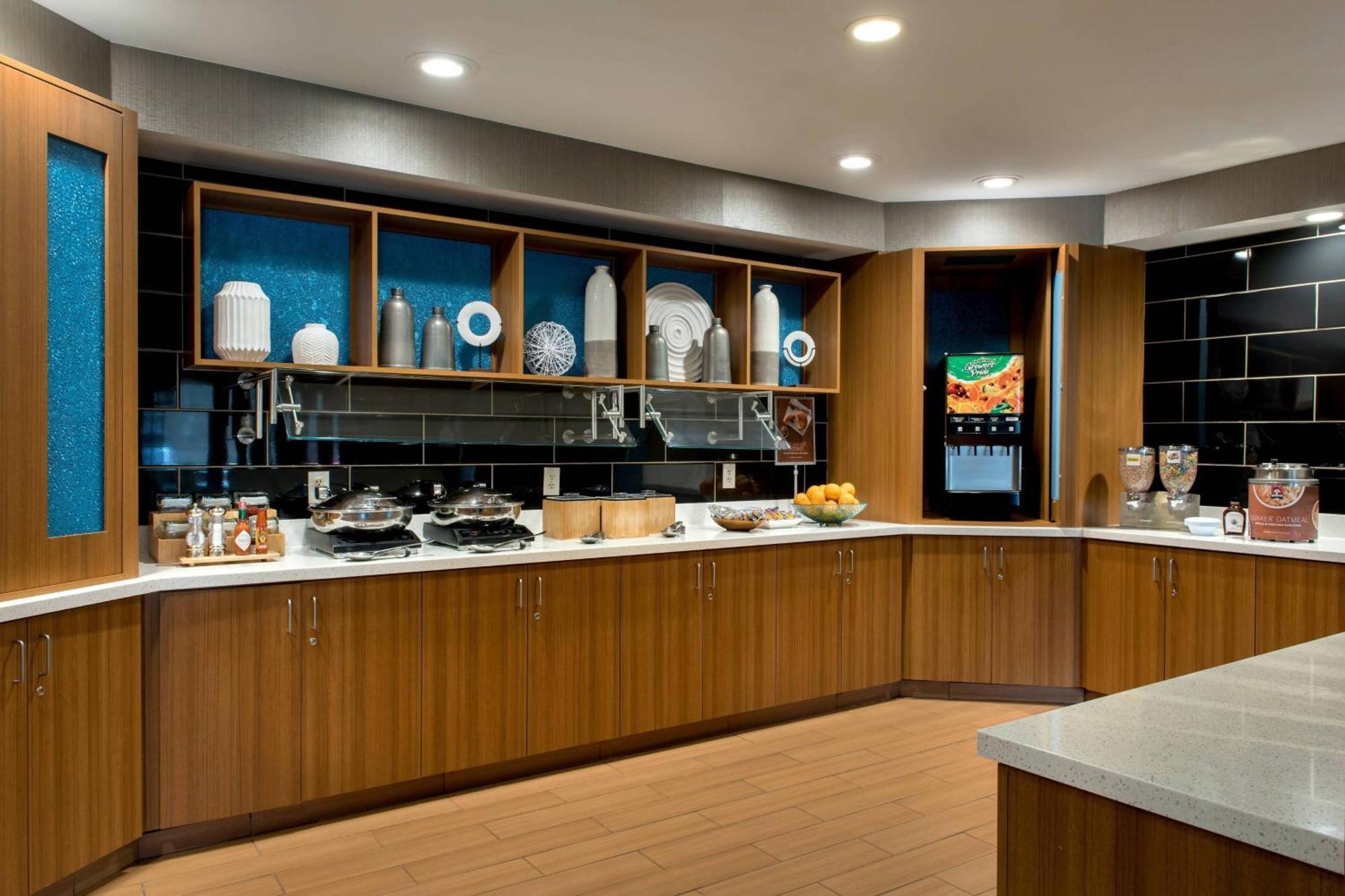 Springhill Suites Данбери Экстерьер фото