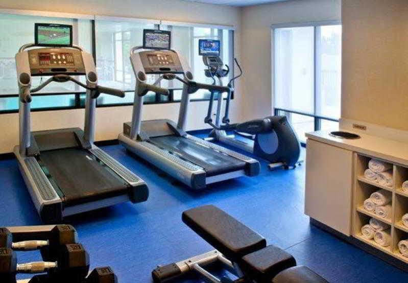 Springhill Suites Данбери Экстерьер фото